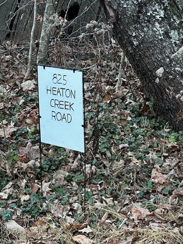 1st photo of 825 Heaton Creek Road