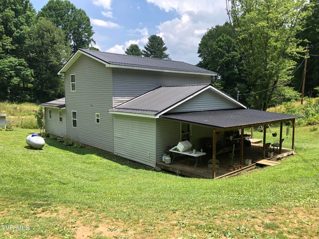 1st photo of 3128 Highway 421 
