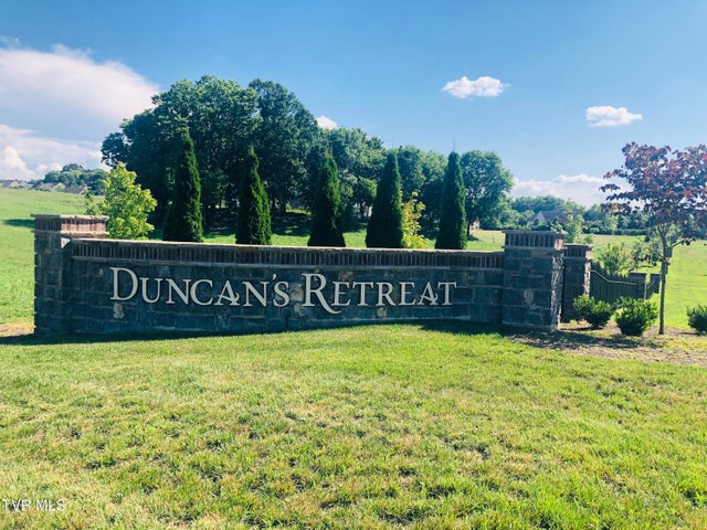 1st photo of 2030 Duncan'S Retreat Dr
