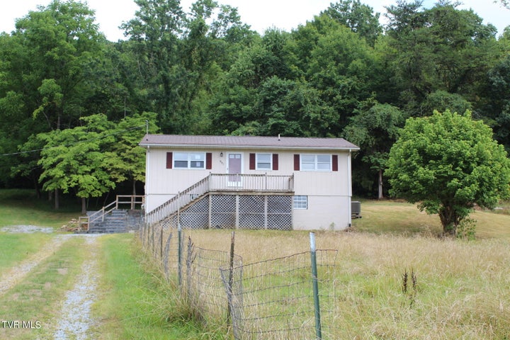 1st photo of 887 Old Elizabethton Highway