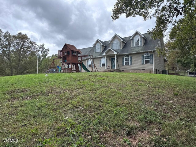 1st photo of 2497 Upper Copper Creek Road