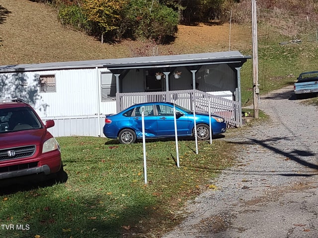 1st photo of 7735 Highway 19-E 