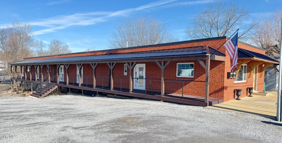 1st photo of 210 Church Street