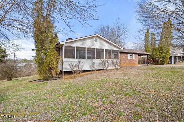 1st photo of 716 Lakewood Drive