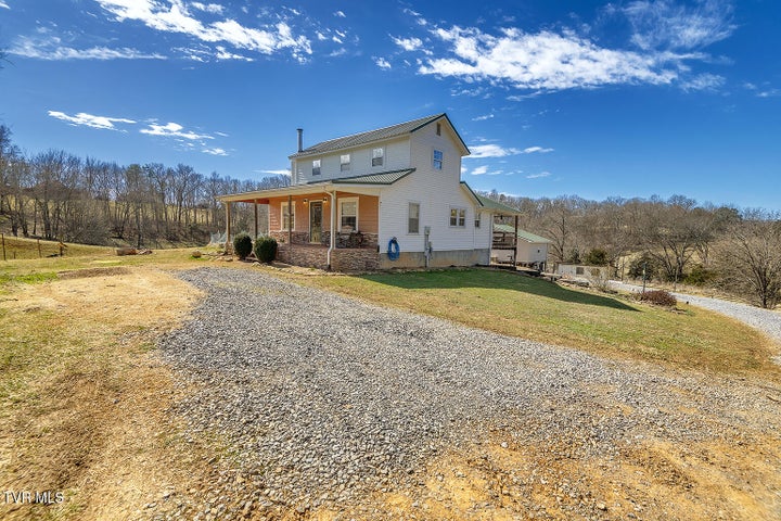 1st photo of 1369 Bright Hope Rd Road