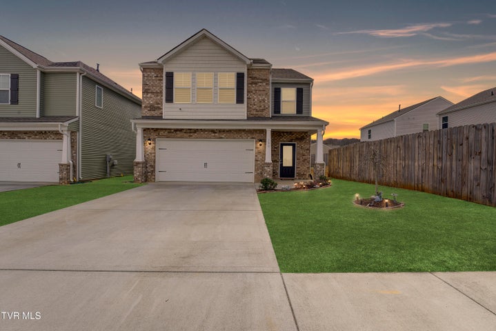 1st photo of 130 Wanderlust Court