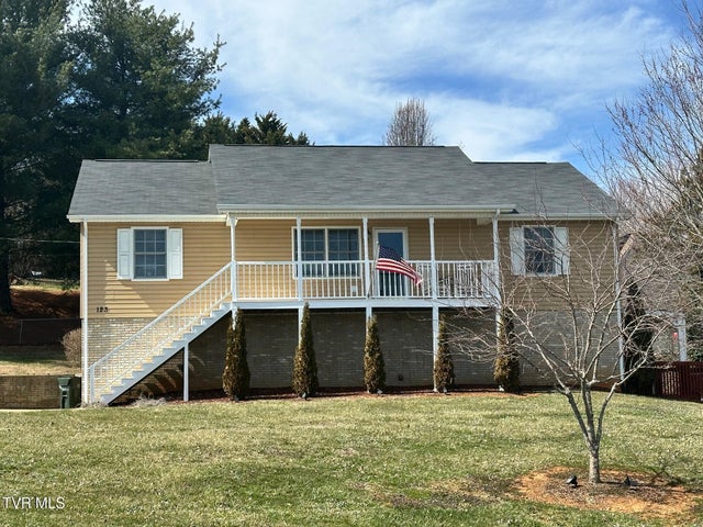 1st photo of 123 Bermuda Drive