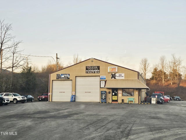 1st photo of 130 Progress Way