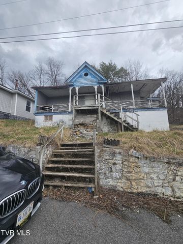 1st photo of 114 Meredith Street