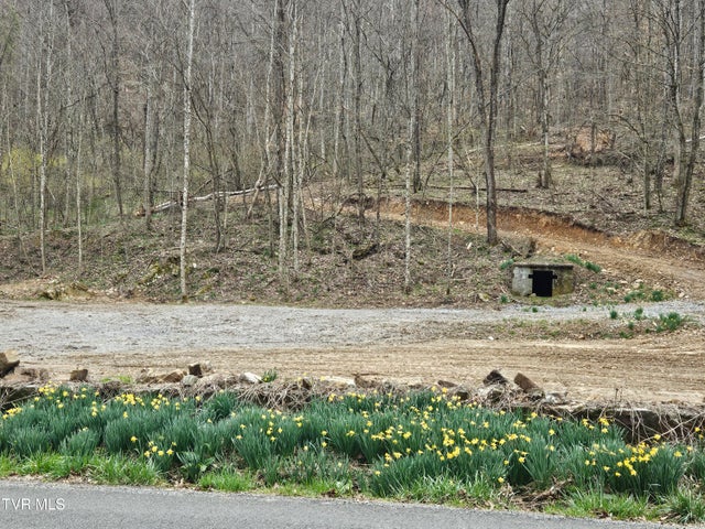 1st photo of Tbd Right Poor Valley Road
