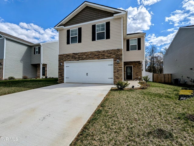 1st photo of 232 Crockett Drive
