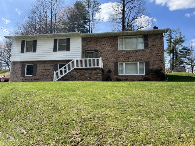 1st photo of 11495 Beech Street