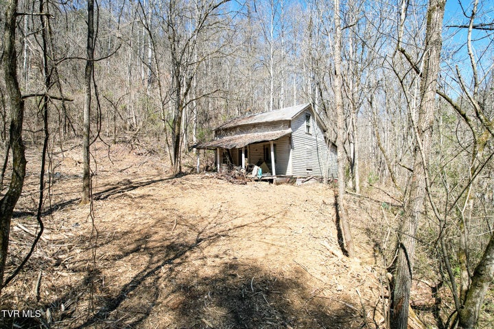 1st photo of 35 Ac Payne Hollow Rd