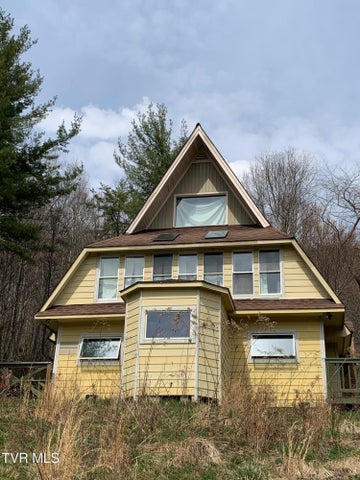 1st photo of 1269 Conifer Lane Lane