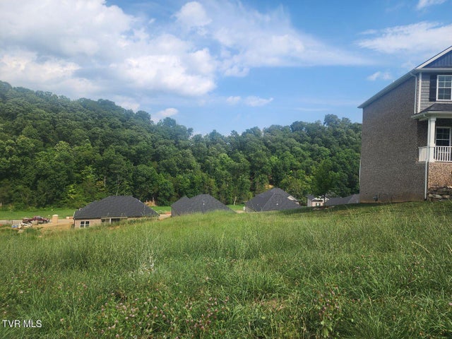 1st photo of 1633 Prospects Way