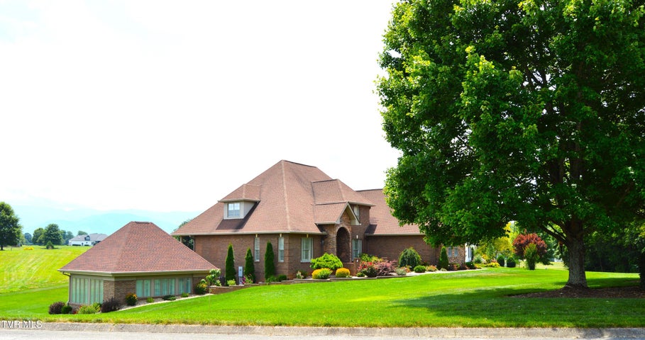 1st photo of 3625 Holly Creek Road 