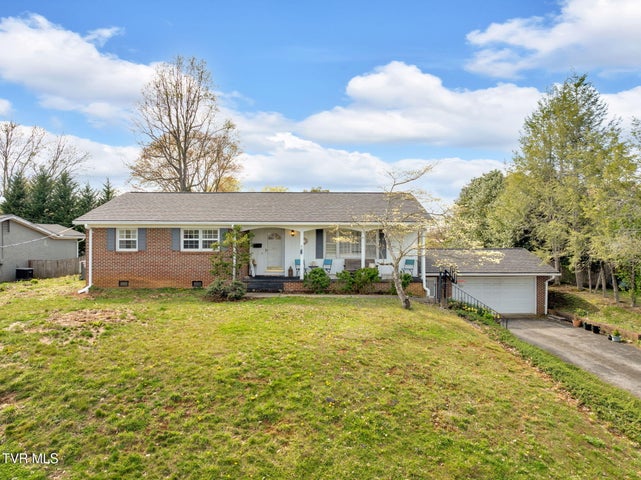 1st photo of 2111 Kipping Street