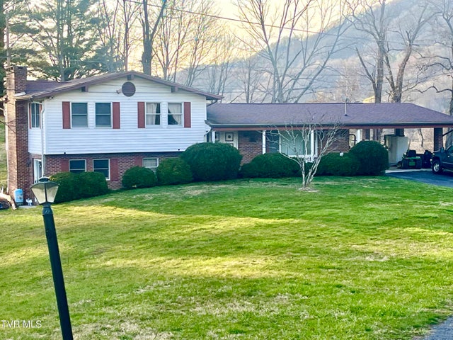 1st photo of 4235 Kiser Road