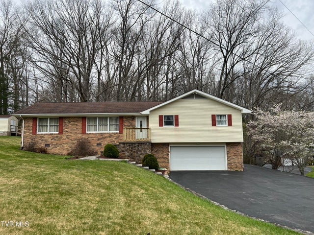 1st photo of 648 Blanton Avenue