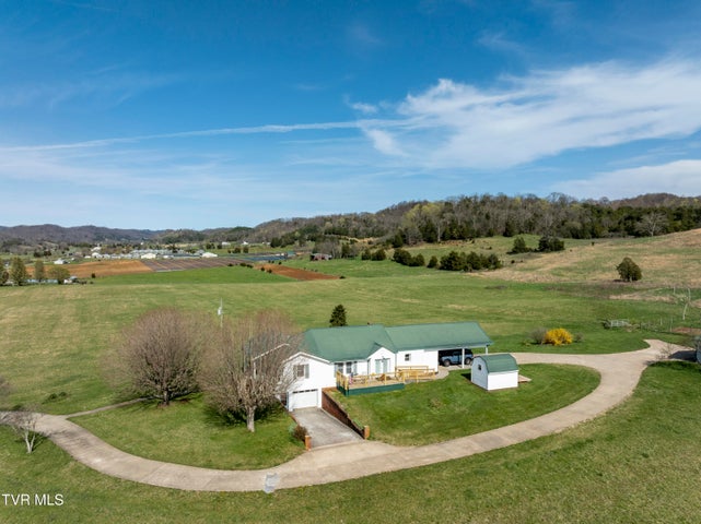 1st photo of 3570 Stanley Valley Road