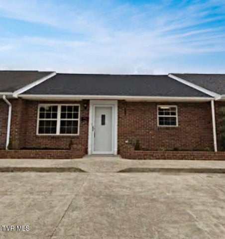 1st photo of 328 Cedar Avenue