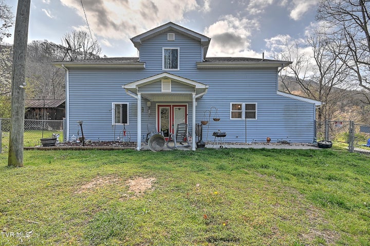 1st photo of 28375 Poor Valley Road