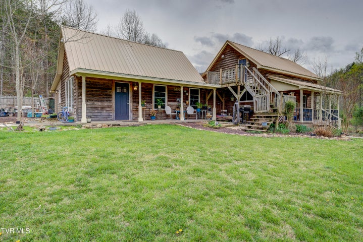 1st photo of 6840 Greystone Road