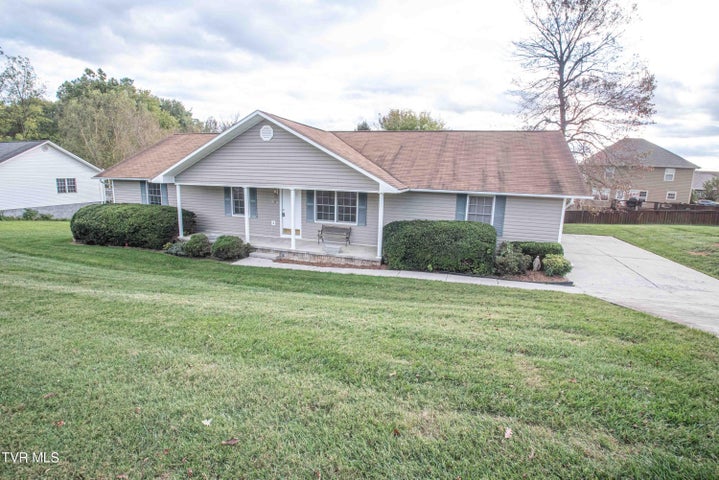 1st photo of 3104 Vicksburg Road