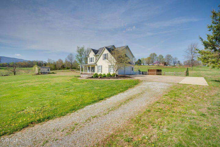 1st photo of 273 Dunbar Road