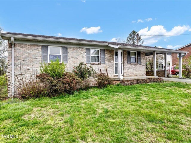 1st photo of 1419 Magnolia Avenue