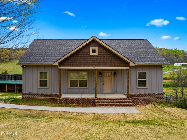 1st photo of 174 Grassy Valley Road