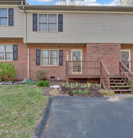 1st photo of 1709 Herrin Drive