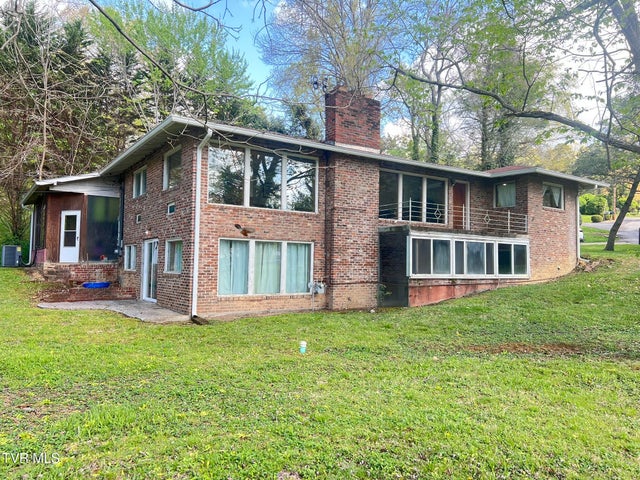 1st photo of 214 Susong Lane