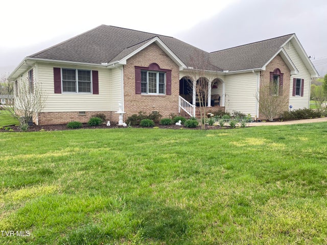 1st photo of 127 Howard Court
