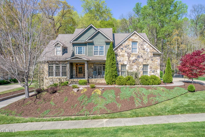 1st photo of 2379 Crescent Lake Place