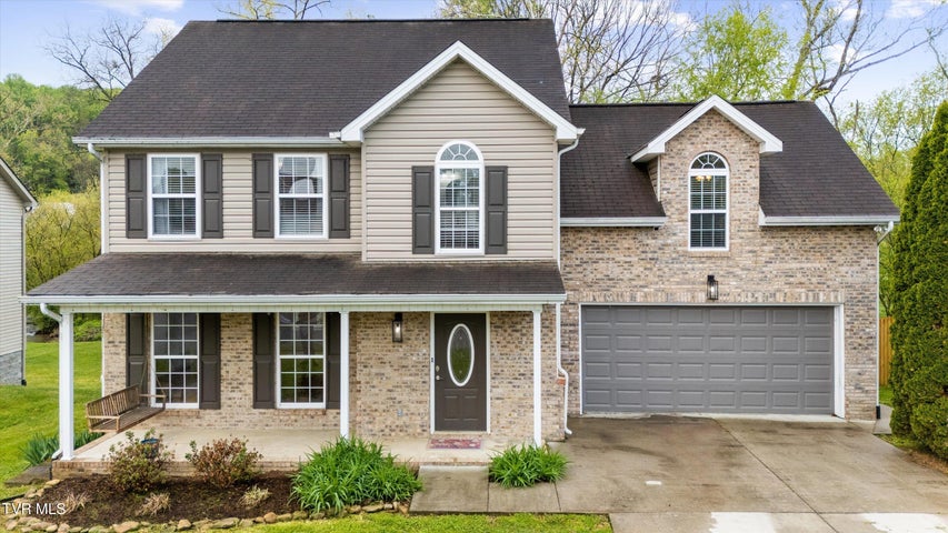 1st photo of 6817 Audrianna Lane