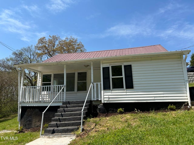 1st photo of 211 Locust Street