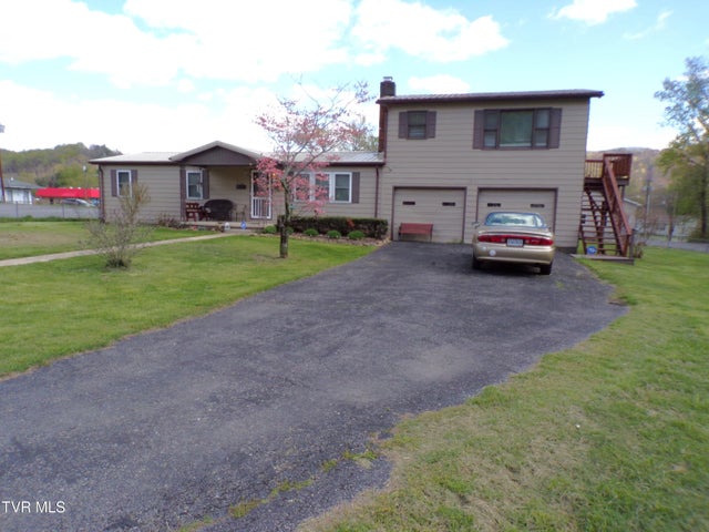 1st photo of 410 4th Avenue