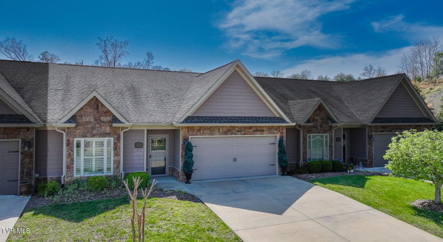 1st photo of 374 Coldwater Drive