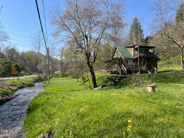1st photo of 14251 Nickelsville Hwy. Highway