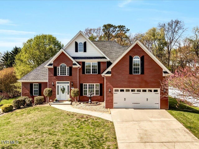1st photo of 4034 Wellington Boulevard