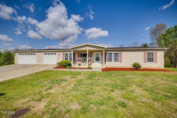 1st photo of 2847 Carrollwood Heights Road