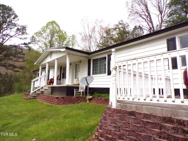 1st photo of 3500 Glen Echo Drive