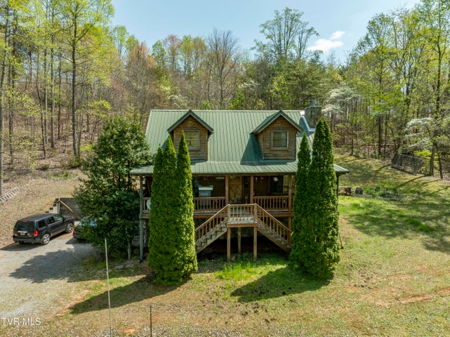 1st photo of 120 Dukes Drive
