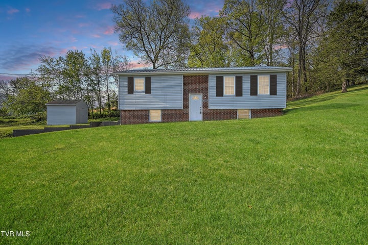 1st photo of 133 Dillow Hill Drive