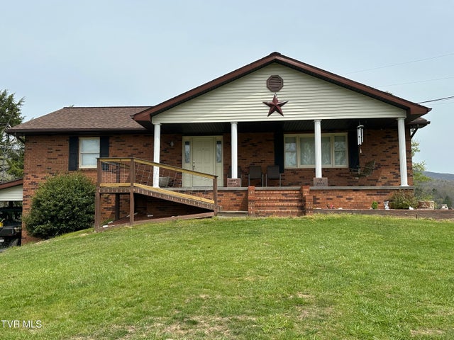 1st photo of 1456 Osbornes Gap Road