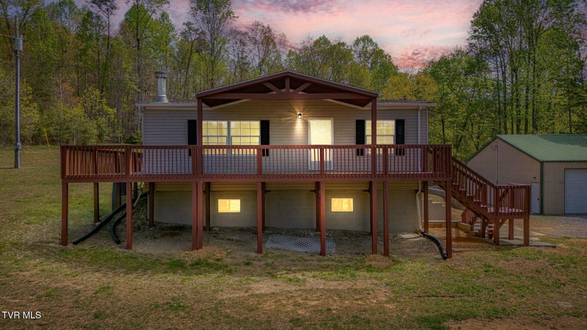 1st photo of 363 Barrett Lane