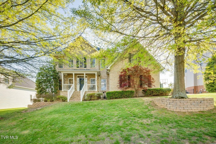1st photo of 105 Emerald Chase Circle