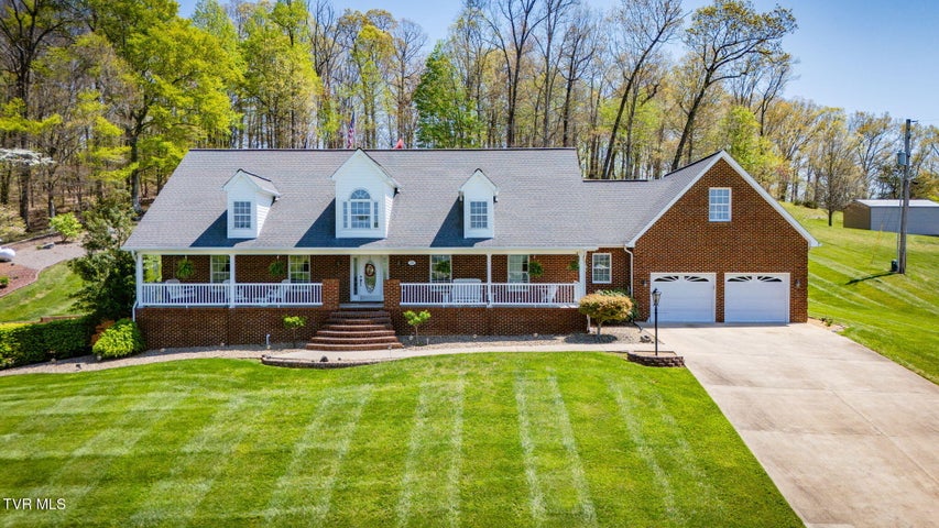 1st photo of 1286 Derick Pvt Drive
