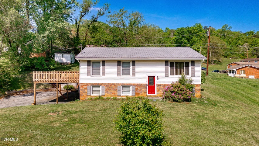 1st photo of 1400 Forest View Drive